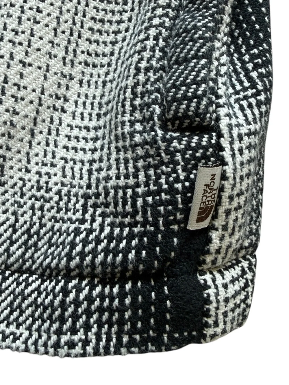The North Face Plaid Shirt Jacket Shacket Black White Cotton Men’s Large Coat